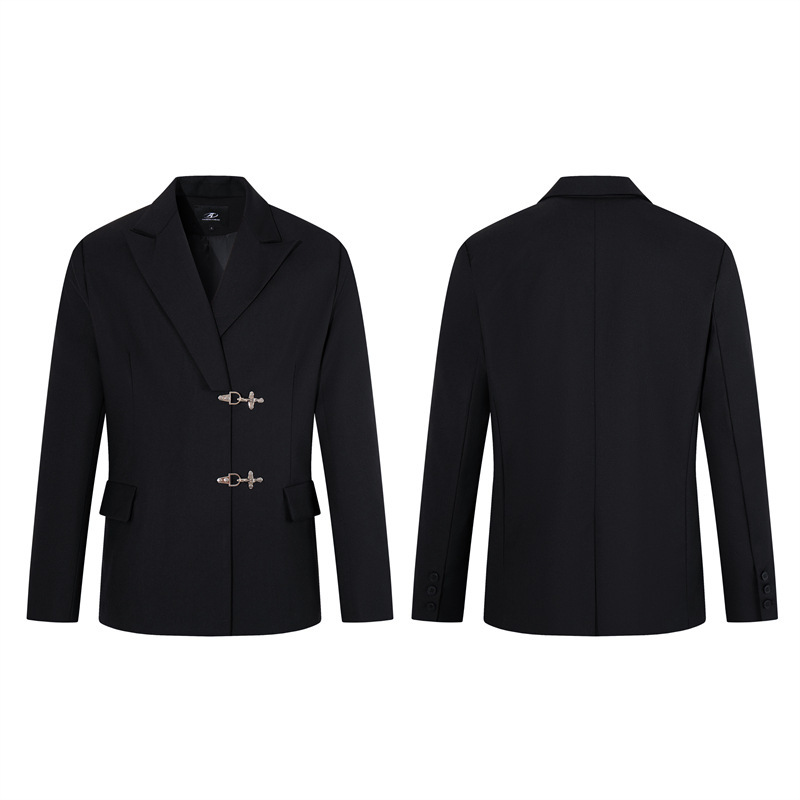 Casual Blazer With A Snap-button Closure - الصورة 4
